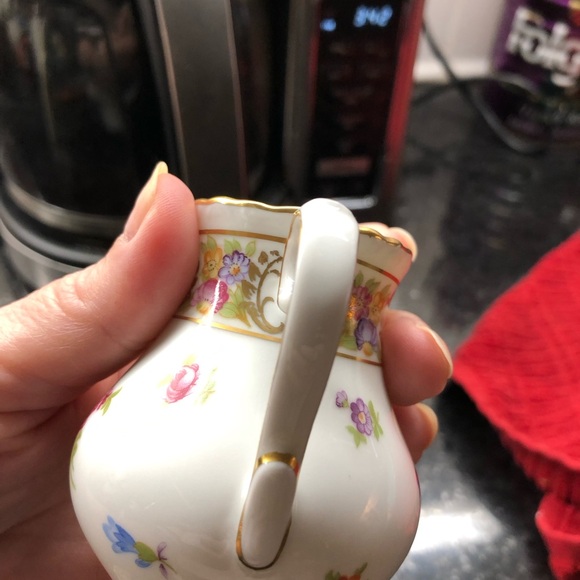1930’s Bavaria Schumann Dresden Flower creamer and sugar bowl with lid. - Picture 9 of 12